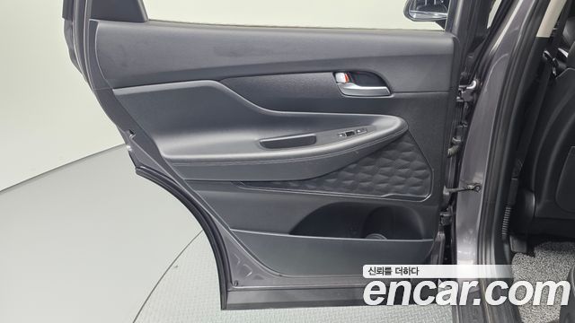 Hyundai Santafe 2021 — photo 15