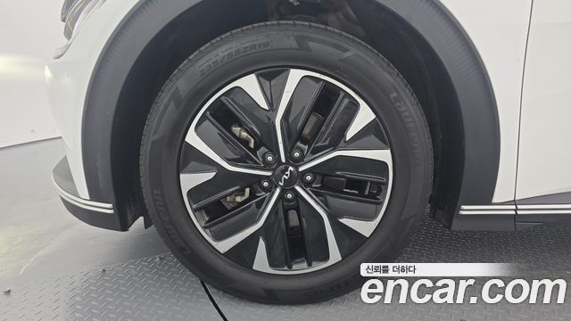 Kia EV6 2023 — photo 5