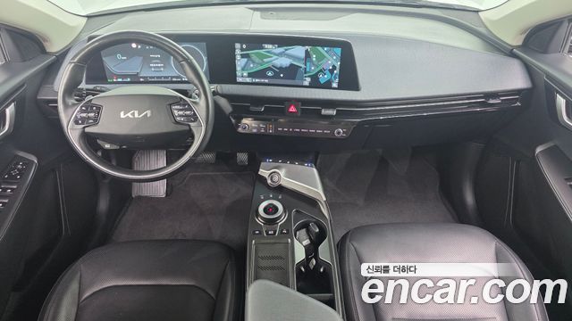 Kia EV6 2023 — photo 10