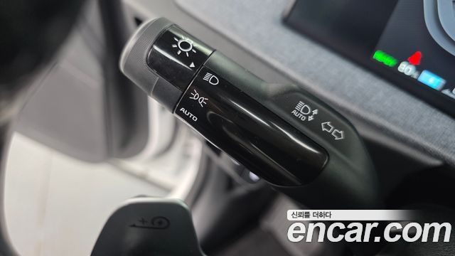 Kia EV6 2023 — photo 27
