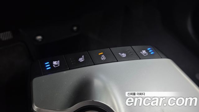 Kia EV6 2023 — photo 30