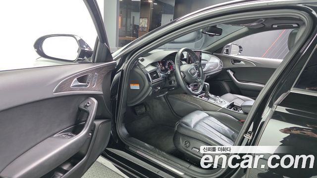 Audi A6 2018 — photo 10