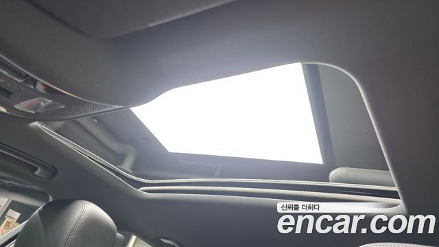 Audi A6 2018 — photo 16