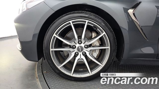 Genesis G70 2018 — photo 5