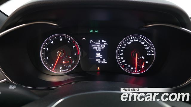 Genesis G70 2018 — photo 8
