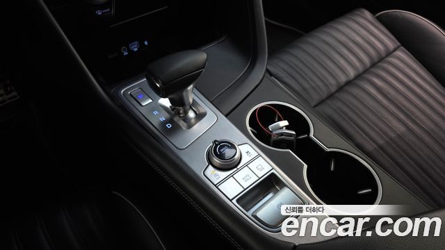 Genesis G70 2018 — photo 9