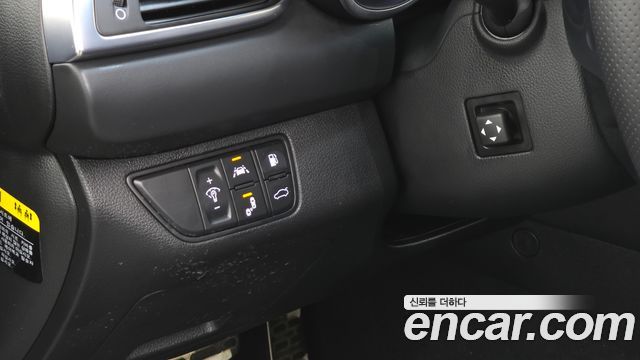 Genesis G70 2018 — photo 15