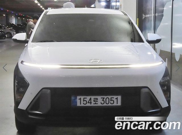 Hyundai Kona 2023 — photo 2