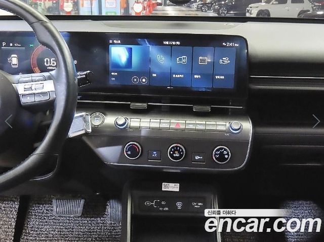 Hyundai Kona 2023 — photo 11