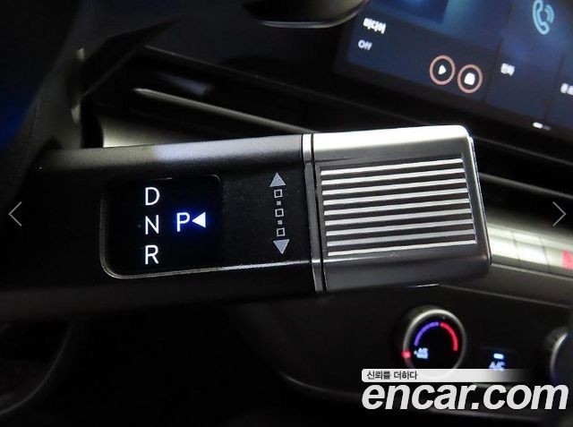 Hyundai Kona 2023 — photo 12