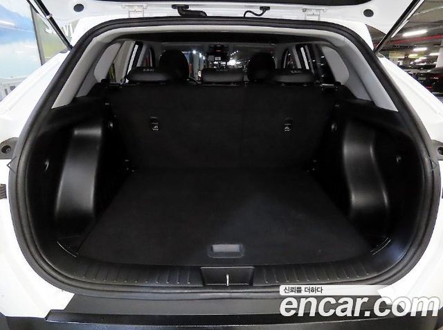 Hyundai Kona 2023 — photo 17