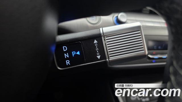 Hyundai Kona 2023 — photo 12