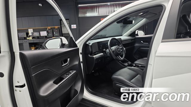 Hyundai Kona 2023 — photo 13