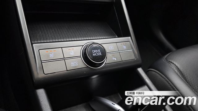 Hyundai Kona 2023 — photo 25