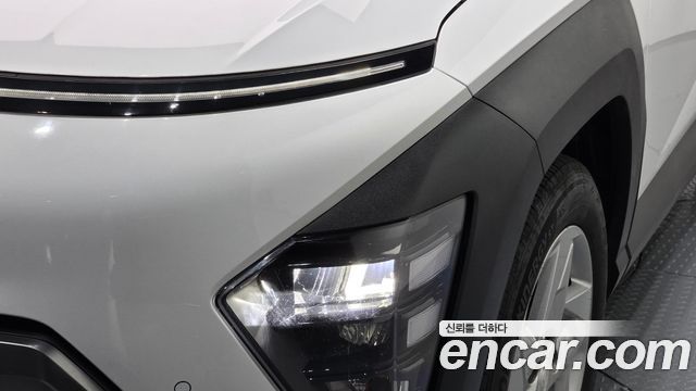 Hyundai Kona 2023 — photo 8