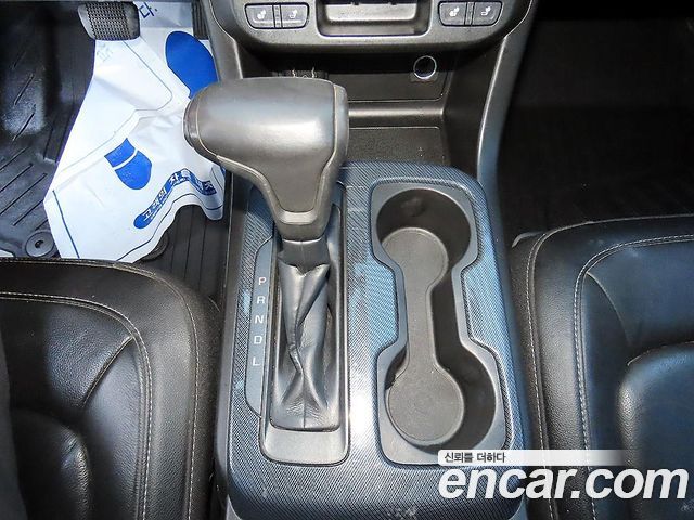 Chevrolet Korea Colorado 2021 — photo 10
