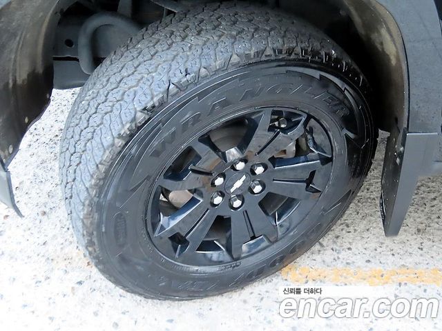 Chevrolet Korea Colorado 2021 — photo 19