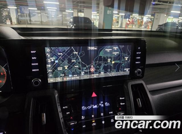 Kia Sorento 2021 — photo 9