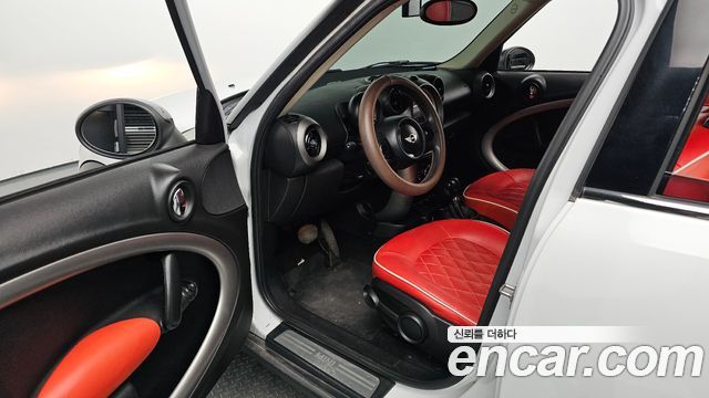 Mini Countryman 2012 — photo 10