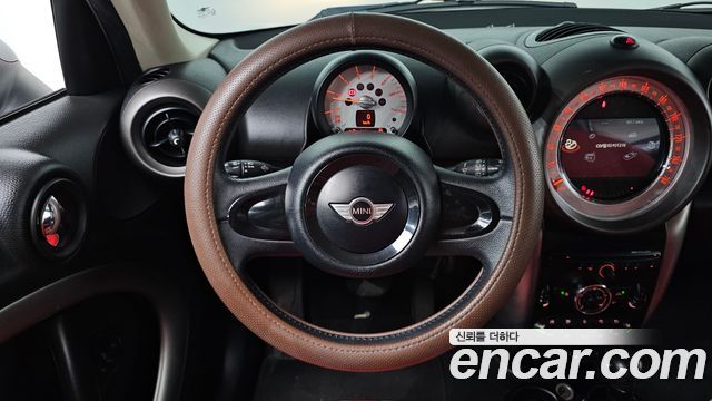 Mini Countryman 2012 — photo 13