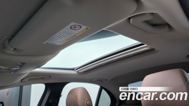 Mercedes-Benz E-Class 2019 — photo 35