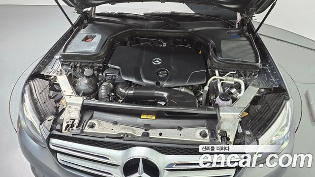 Mercedes-Benz GLC-Class 2018 — photo 6