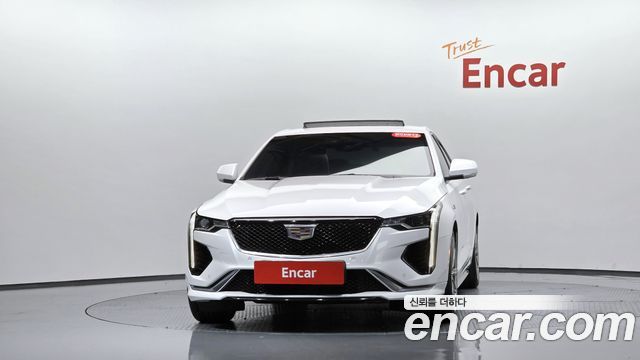 Cadillac CT4 2021 — photo 3