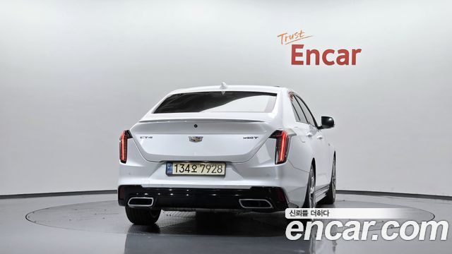 Cadillac CT4 2021 — photo 4