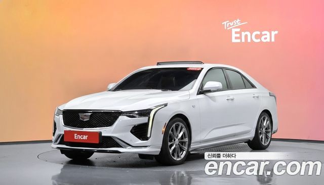 Cadillac CT4 2021 — photo 1