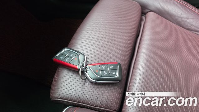 Cadillac CT4 2021 — photo 29