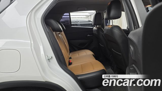 Chevrolet Korea Trax 2017 — photo 17