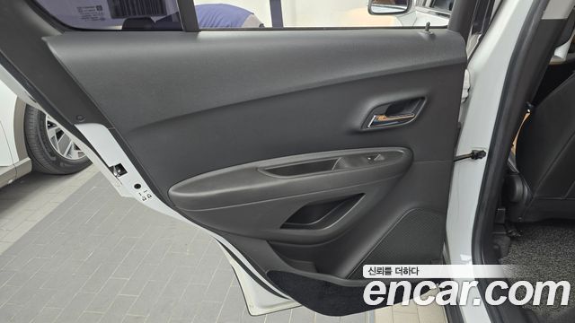 Chevrolet Korea Trax 2017 — photo 15