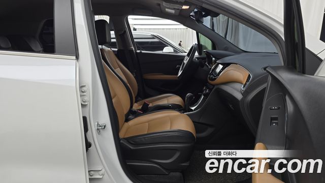 Chevrolet Korea Trax 2017 — photo 16