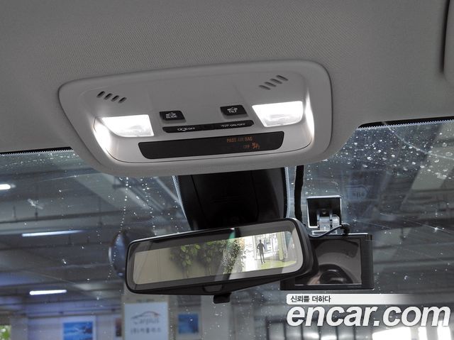 Chevrolet Korea Traverse 2021 — photo 12