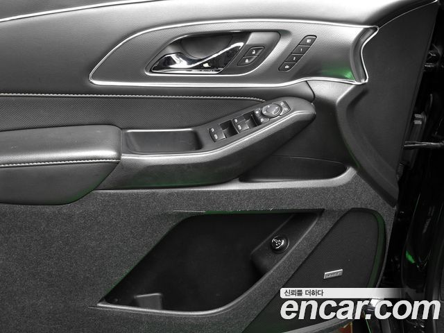 Chevrolet Korea Traverse 2021 — photo 13