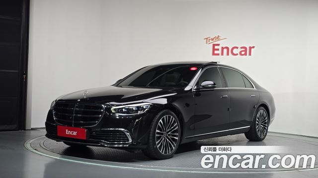 Mercedes-Benz S-Class 2022 — photo 1
