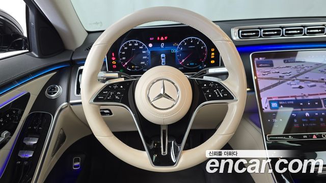 Mercedes-Benz S-Class 2022 — photo 19