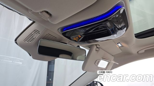 Mercedes-Benz S-Class 2022 — photo 26