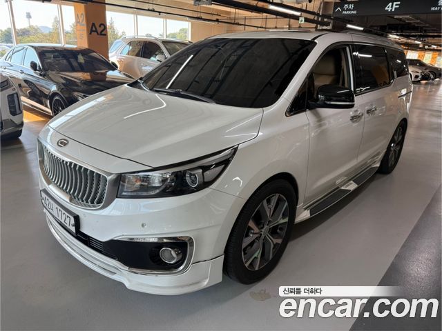 Kia Canival 2017 — photo 2