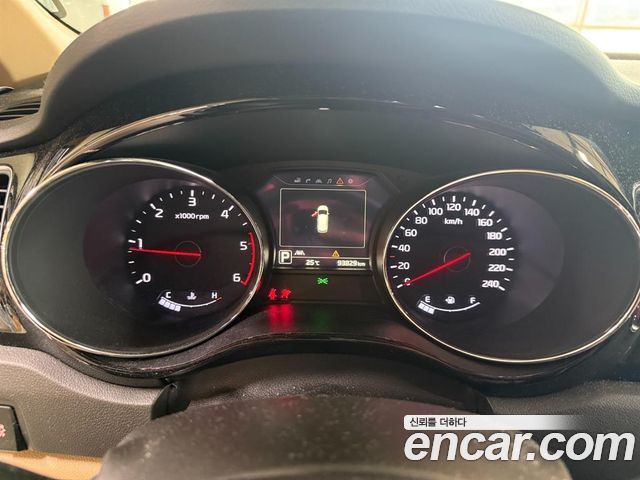 Kia Canival 2017 — photo 7