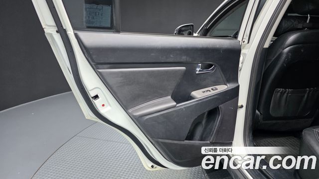 Kia Sportage 2014 — photo 15