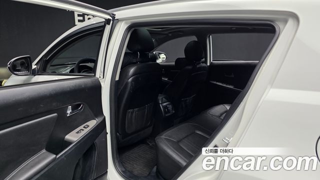 Kia Sportage 2014 — photo 16