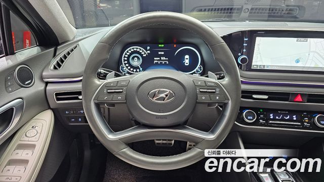 Hyundai Sonata 2021 — photo 13