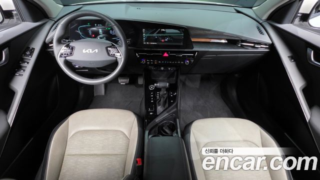 Kia Niro 2022 — photo 10