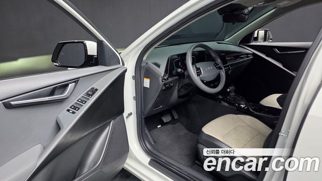 Kia Niro 2022 — photo 13