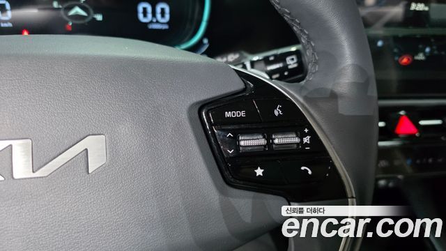 Kia Niro 2022 — photo 28