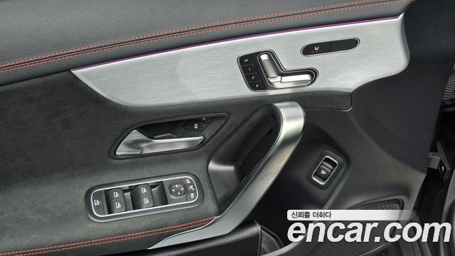 Mercedes-Benz CLA-Class 2020 — photo 27