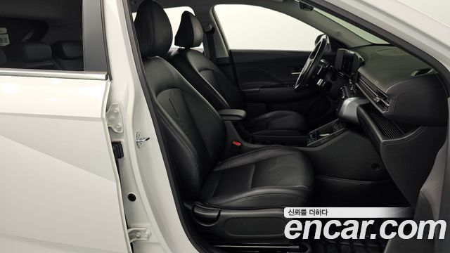 Hyundai Kona 2023 — photo 17