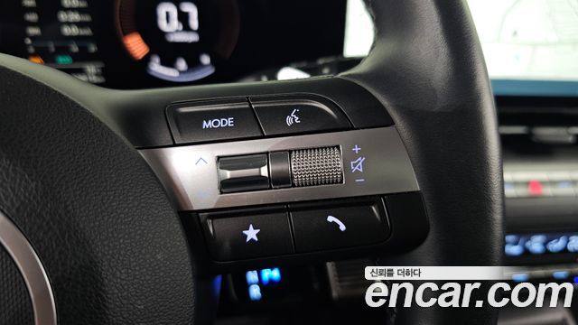 Hyundai Kona 2023 — photo 31