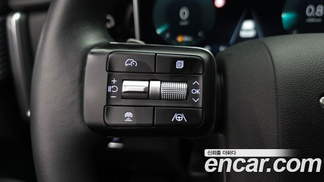 Hyundai Santafe 2024 — photo 32